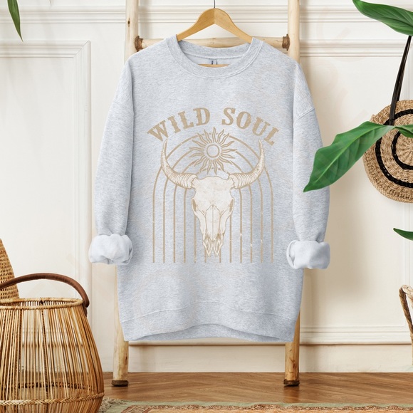 Boho Wild Soul Cow Skull Graphic Crewneck Sweatshirt - Picture 6 of 10